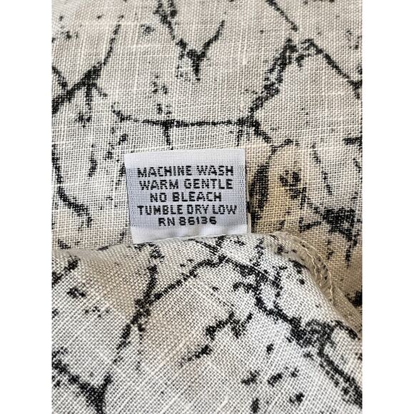 Bryn Walker Ivy Shirt Asymmetrical Hem Linen Top Black White Print Made in USA M - Picture 8 of 11